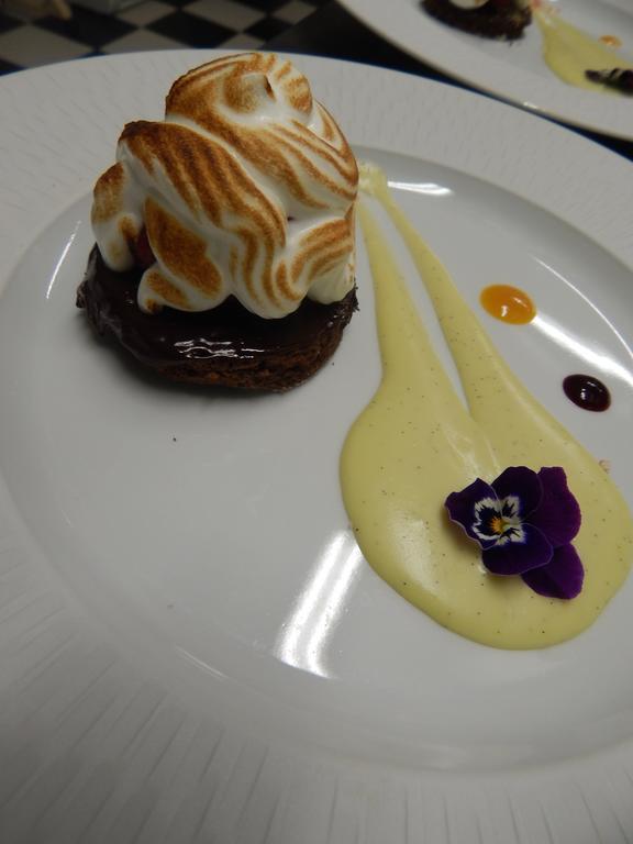 Hotel Le Martin Pecheur Fauvillers Стая снимка